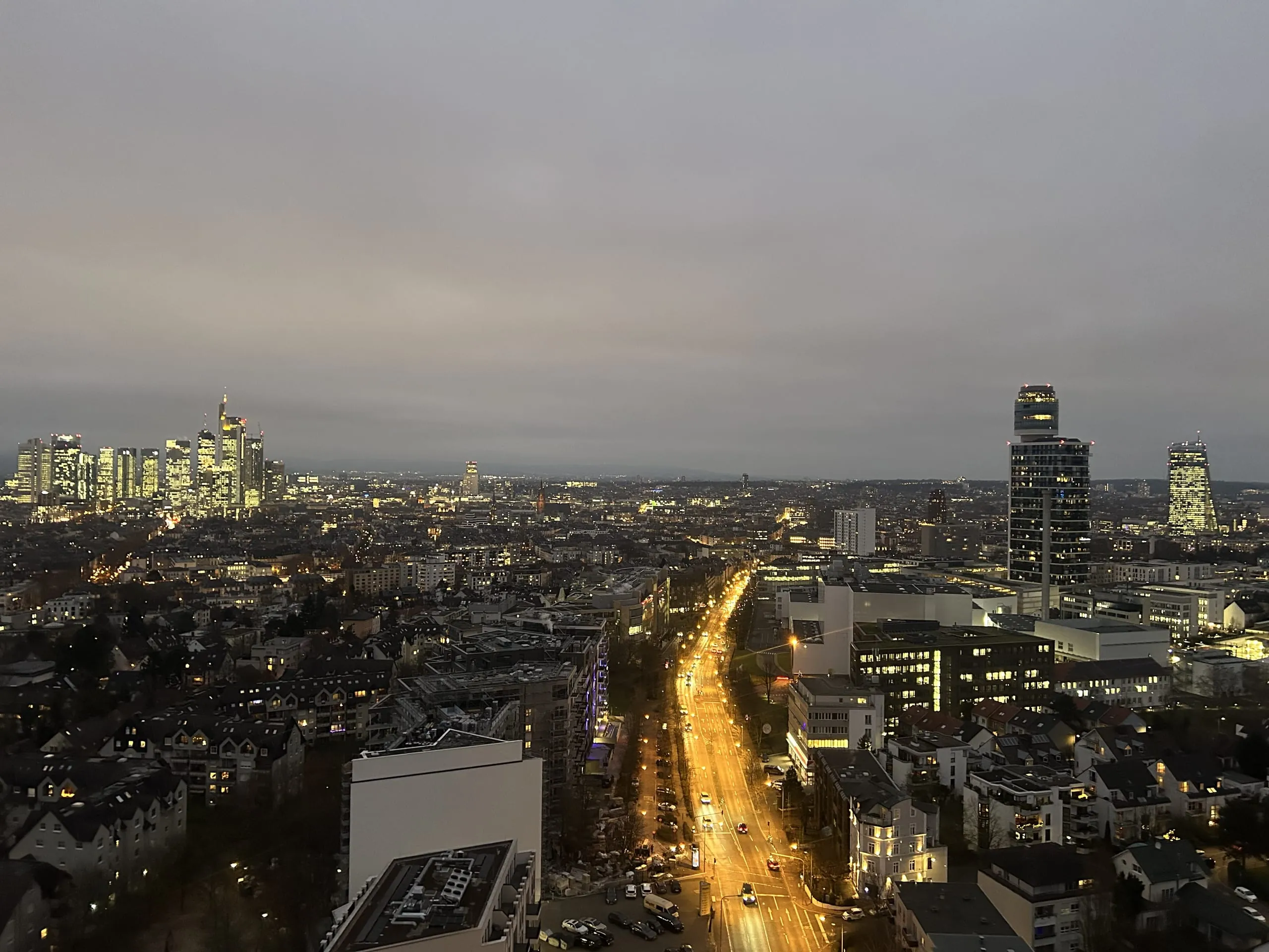 Leonardo Royal Hotel Frankfurt_Blick aus Zimmer