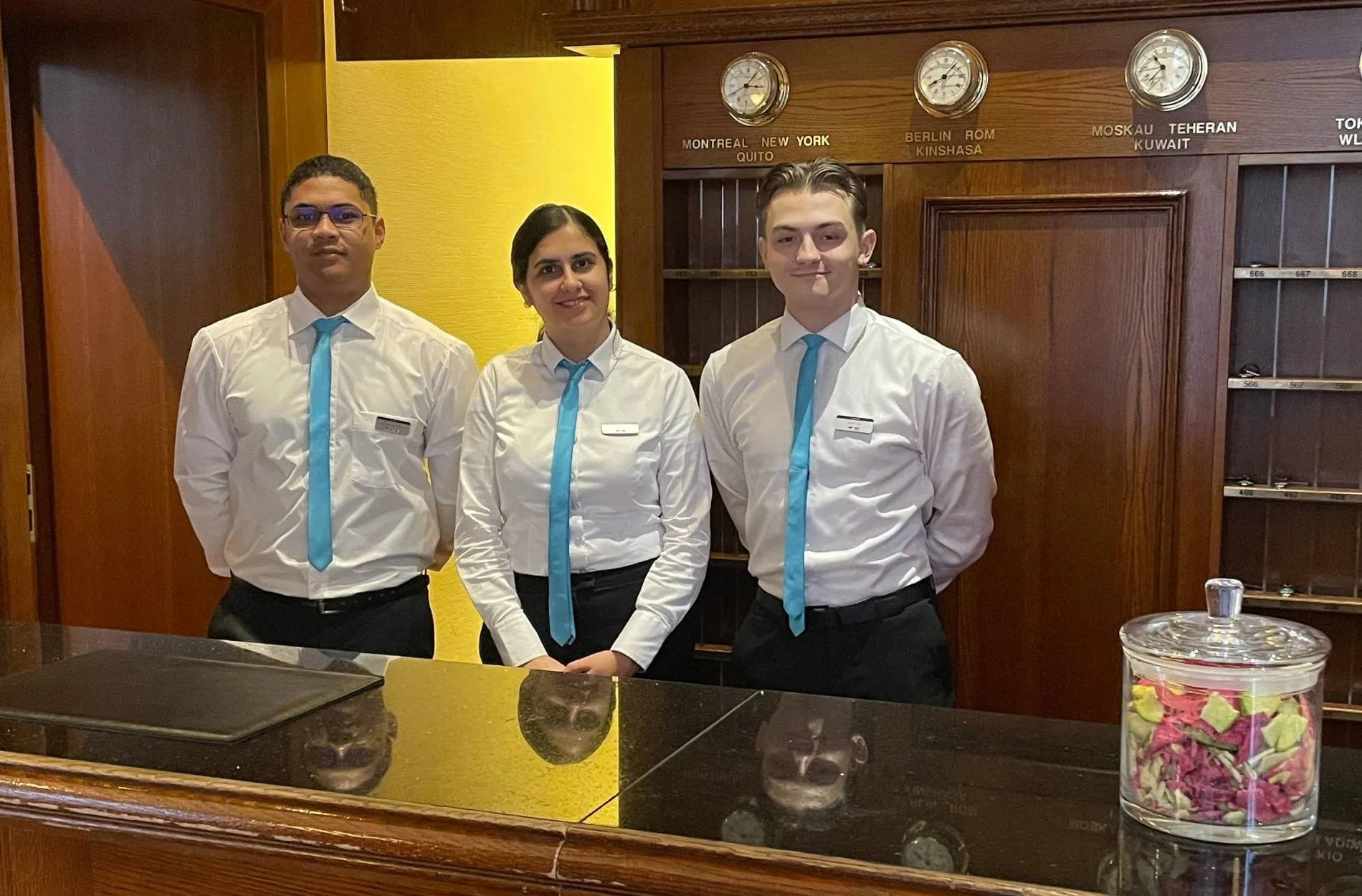 Empfangsteam_Azubi-Hotel24