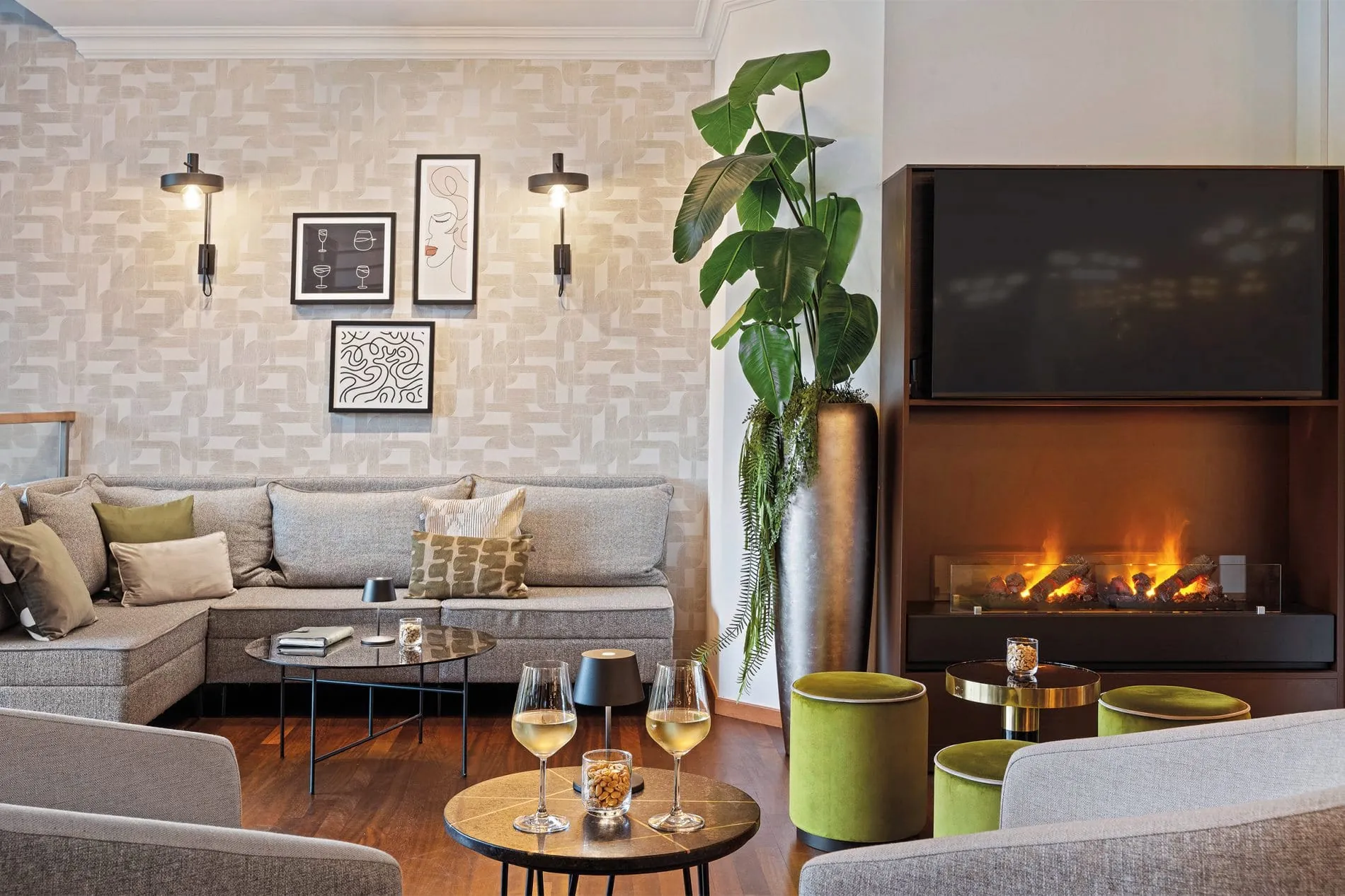 Leonardo_Royal_Hotel_Frankfurt_Lounge