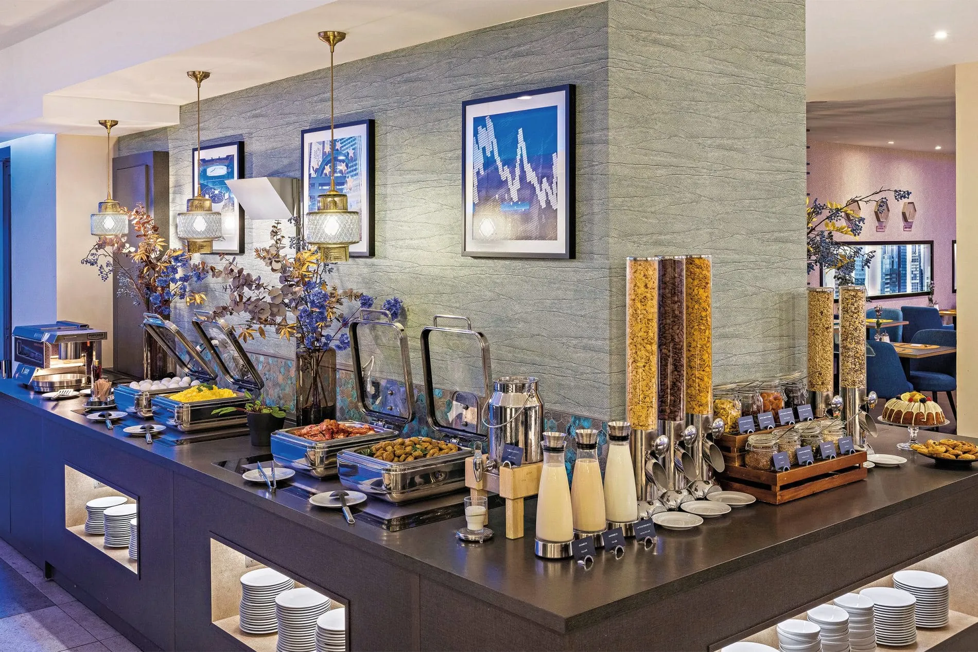 Leonardo_Royal_Hotel_Frankfurt_Restaurant_Frühstücksbuffet