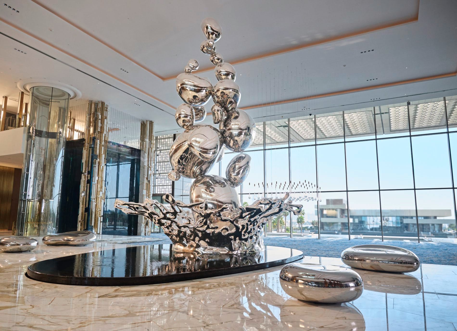 Dubai Atlantis The Royal Skulptur