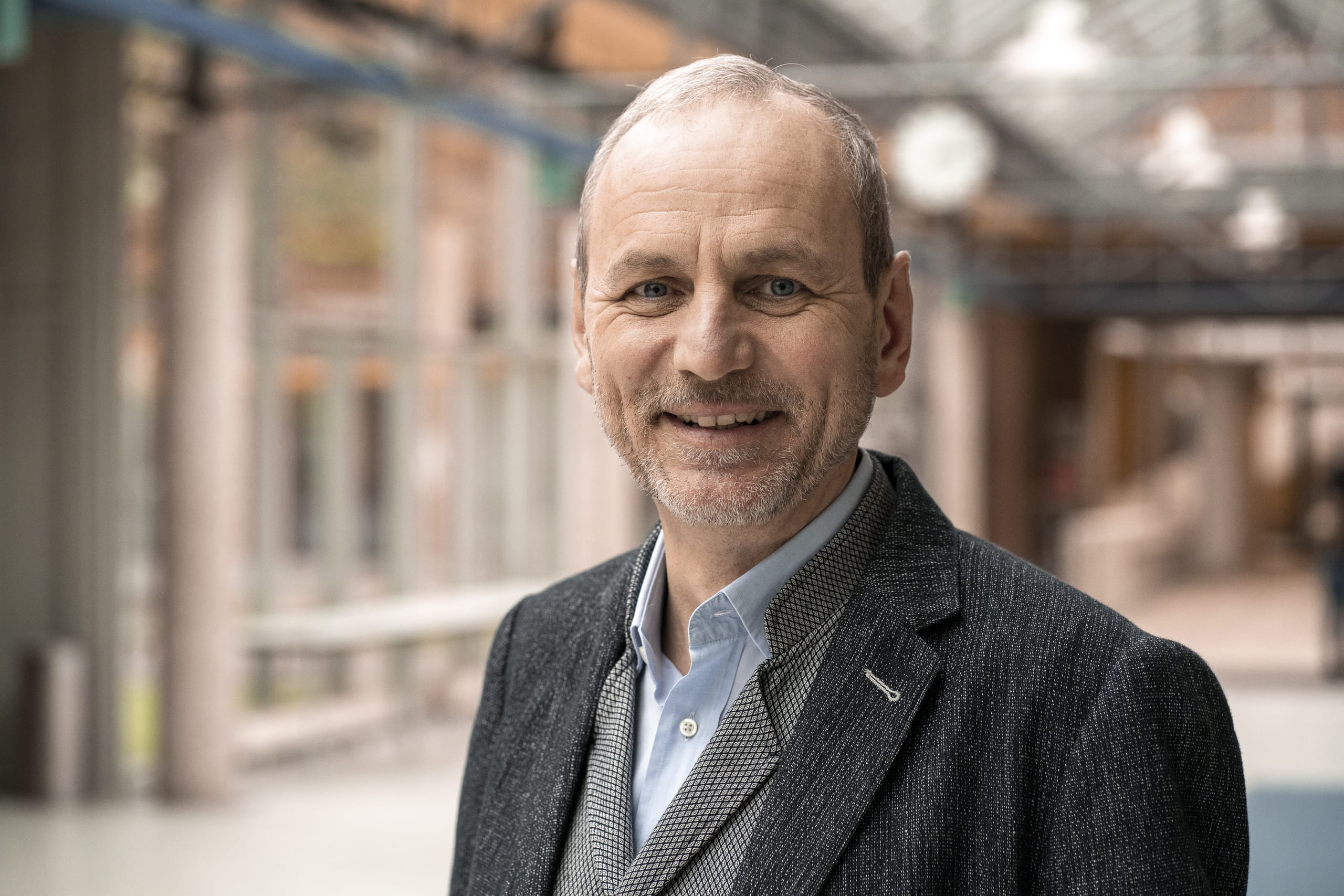 Gerald Lembke emotionalead KI Porträt Künstliche Intelligenz