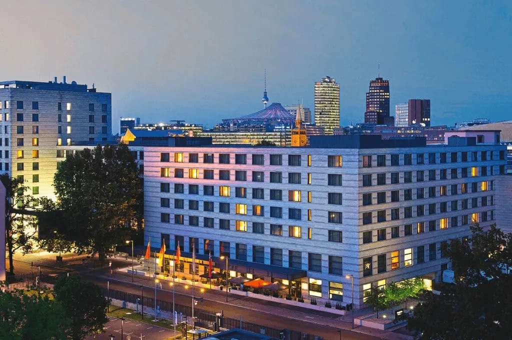 Green_Monarch_Award_Marriott_Berlin