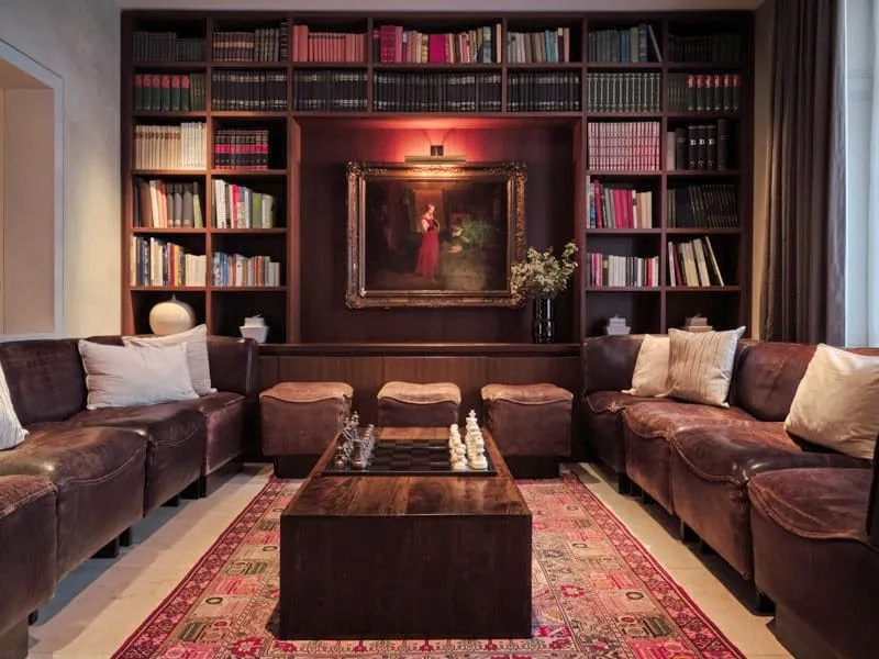 Hotel_Alden_Bücherei