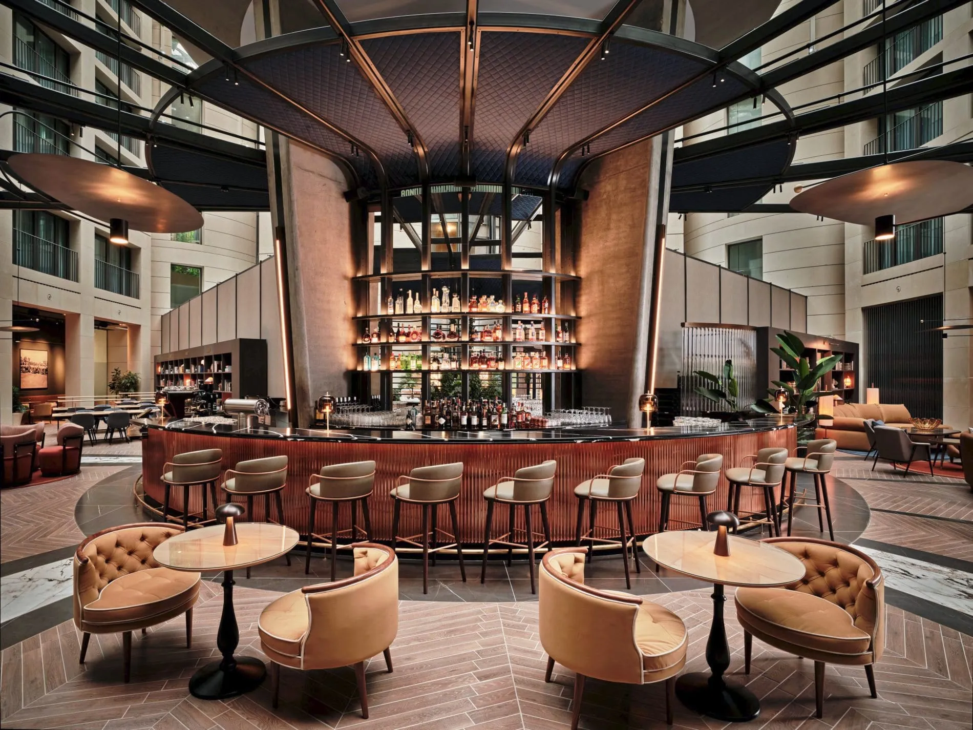 Radisson Collection Hotel, Berlin_Atrium Bar