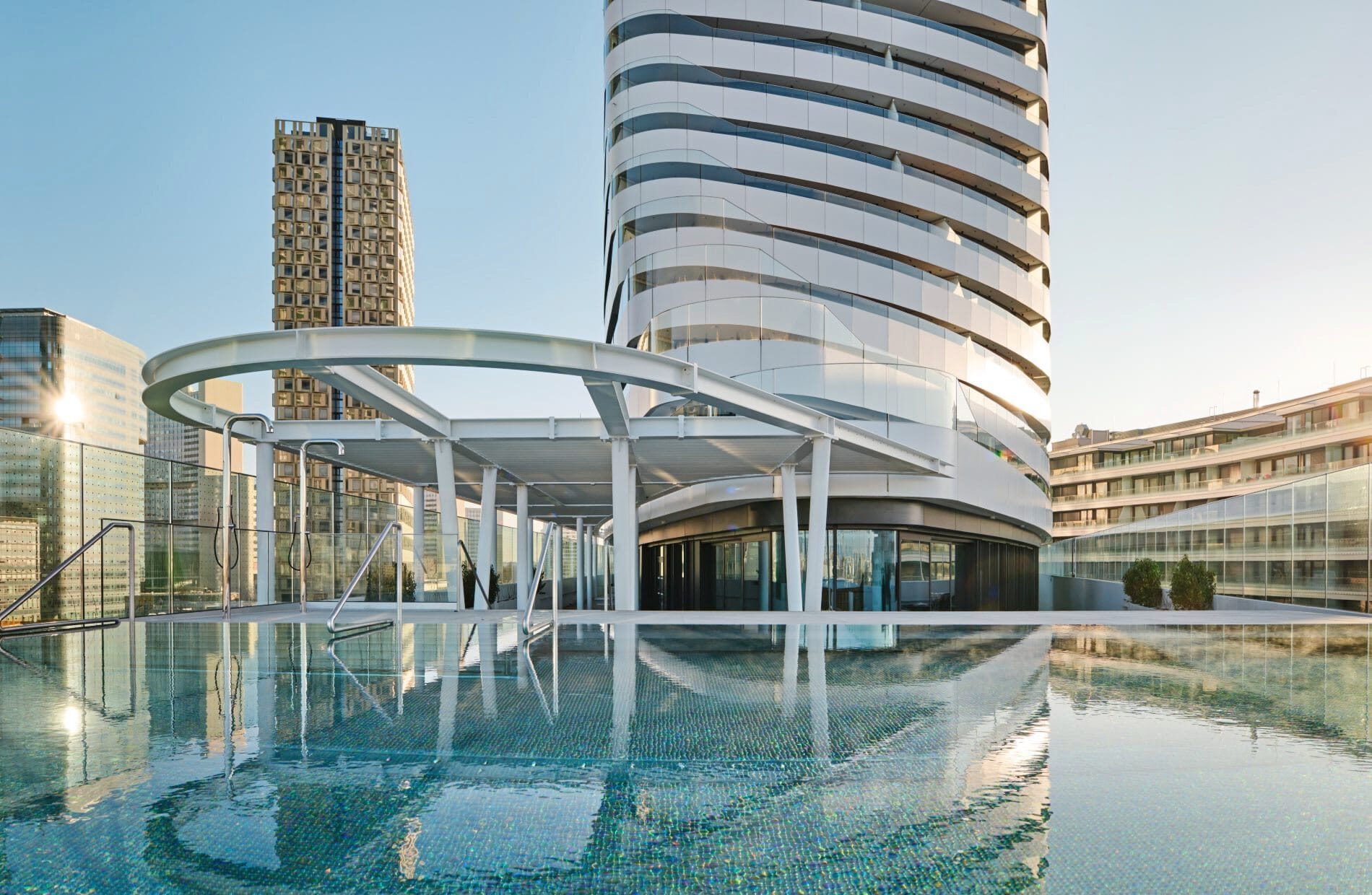 A by Adina Infinitypool