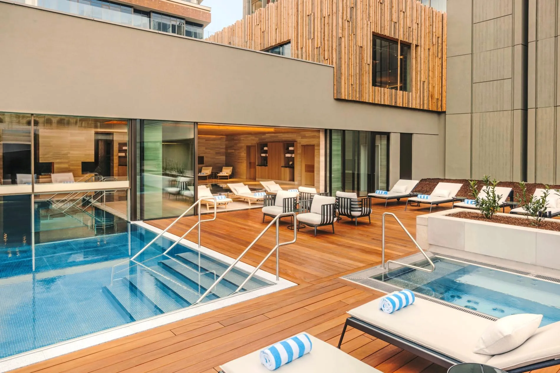 Fairmont Golden Prague_Pool