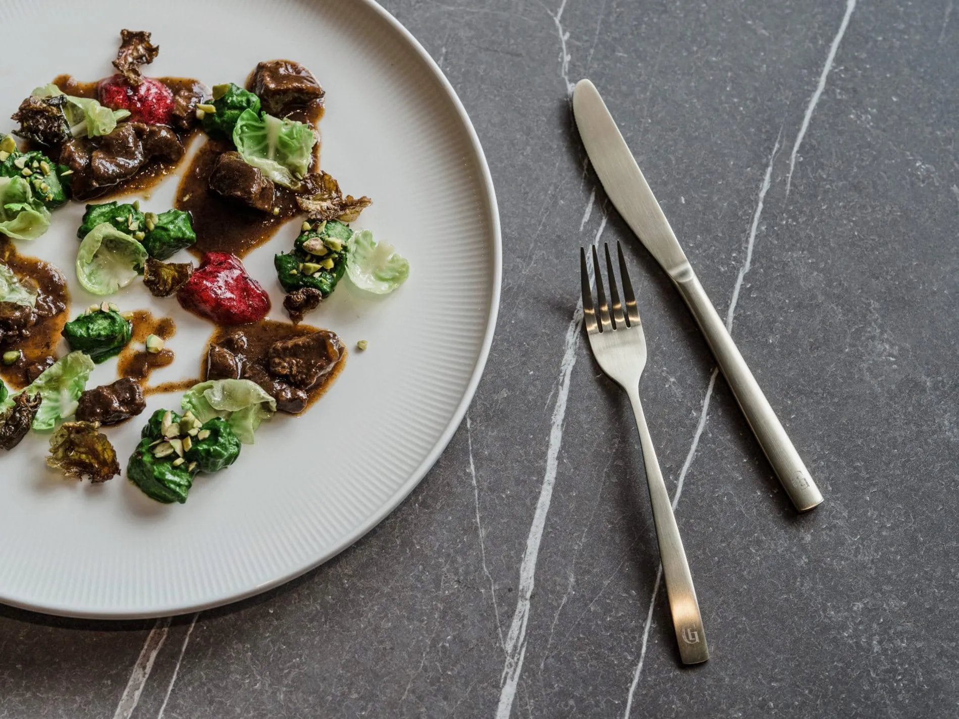 Grand Elisabeth, Grand Liberte, Gericht