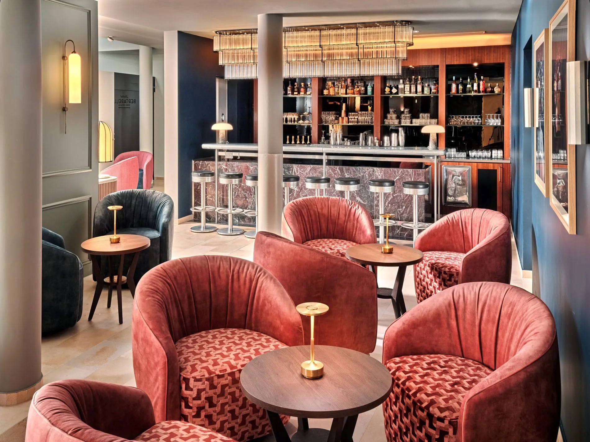 Radisson Blu Das Triest Hotel, Vienna Silver Bar