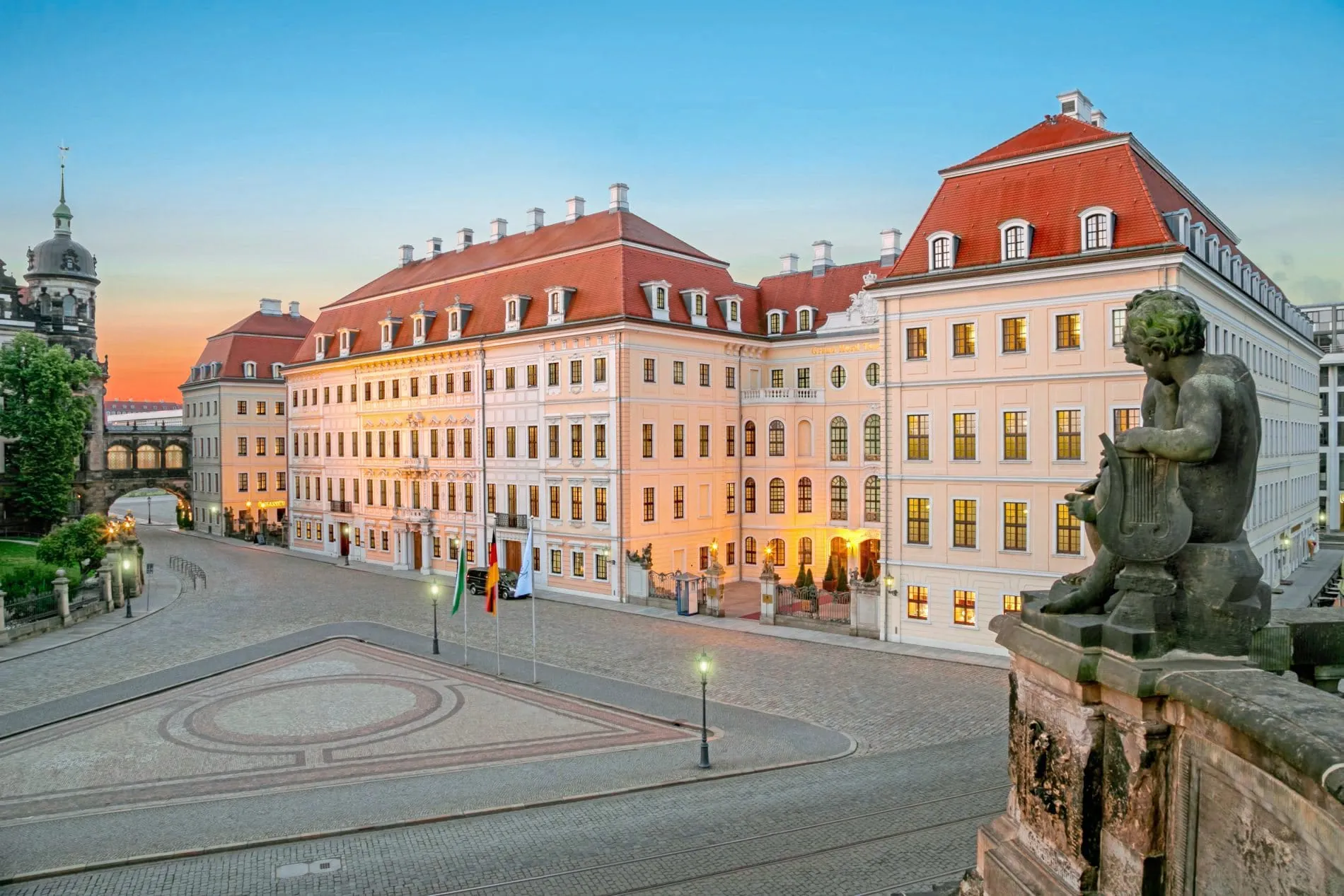Finalist in der Kategorie "Hotel-Reopening City": Das Hotel Taschenbergpalais Kempinski Dresden.