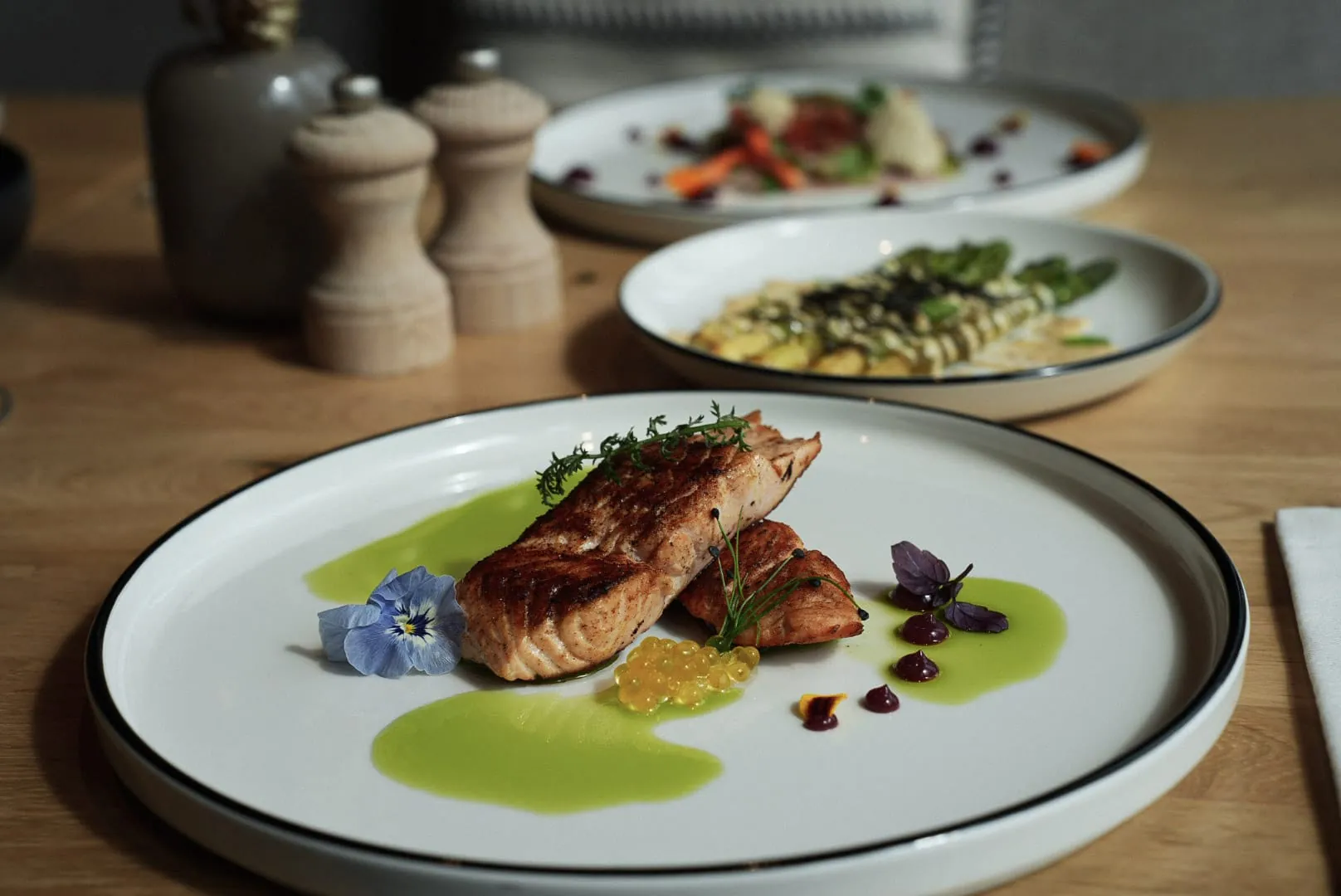 Fischgericht im Eten Café & Restaurant im Noord Carolinensiel in Wittmund.