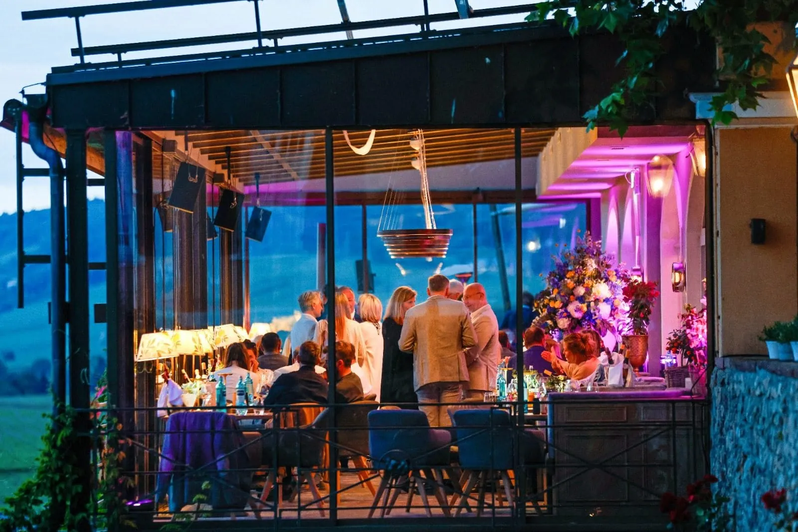 Impressionen der Einweihungsparty auf Schloss Johannisberg.