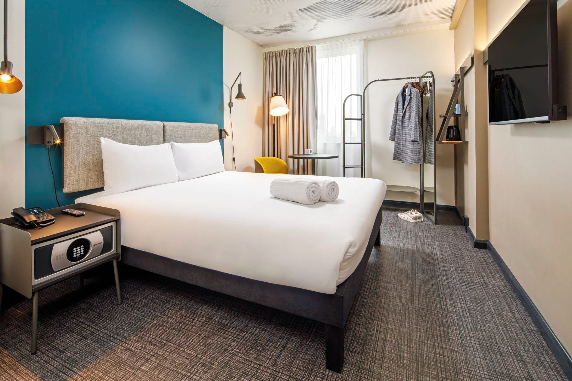 Ibis London Blackfriars Guest Room