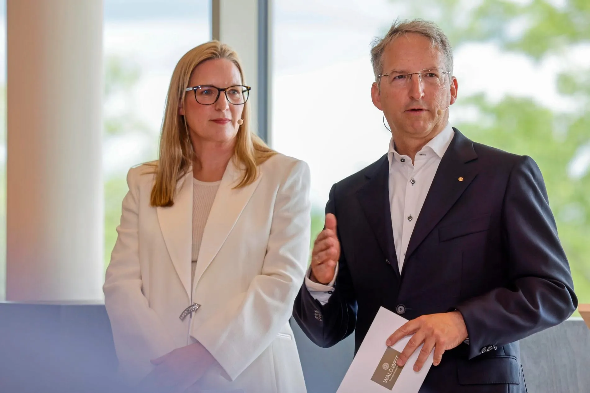 Grand Opening: Tina Badrot und Tim Gemünden, Geschäftsführende Gesellschafter Unternehmensgruppe Molitor/Gemünden.