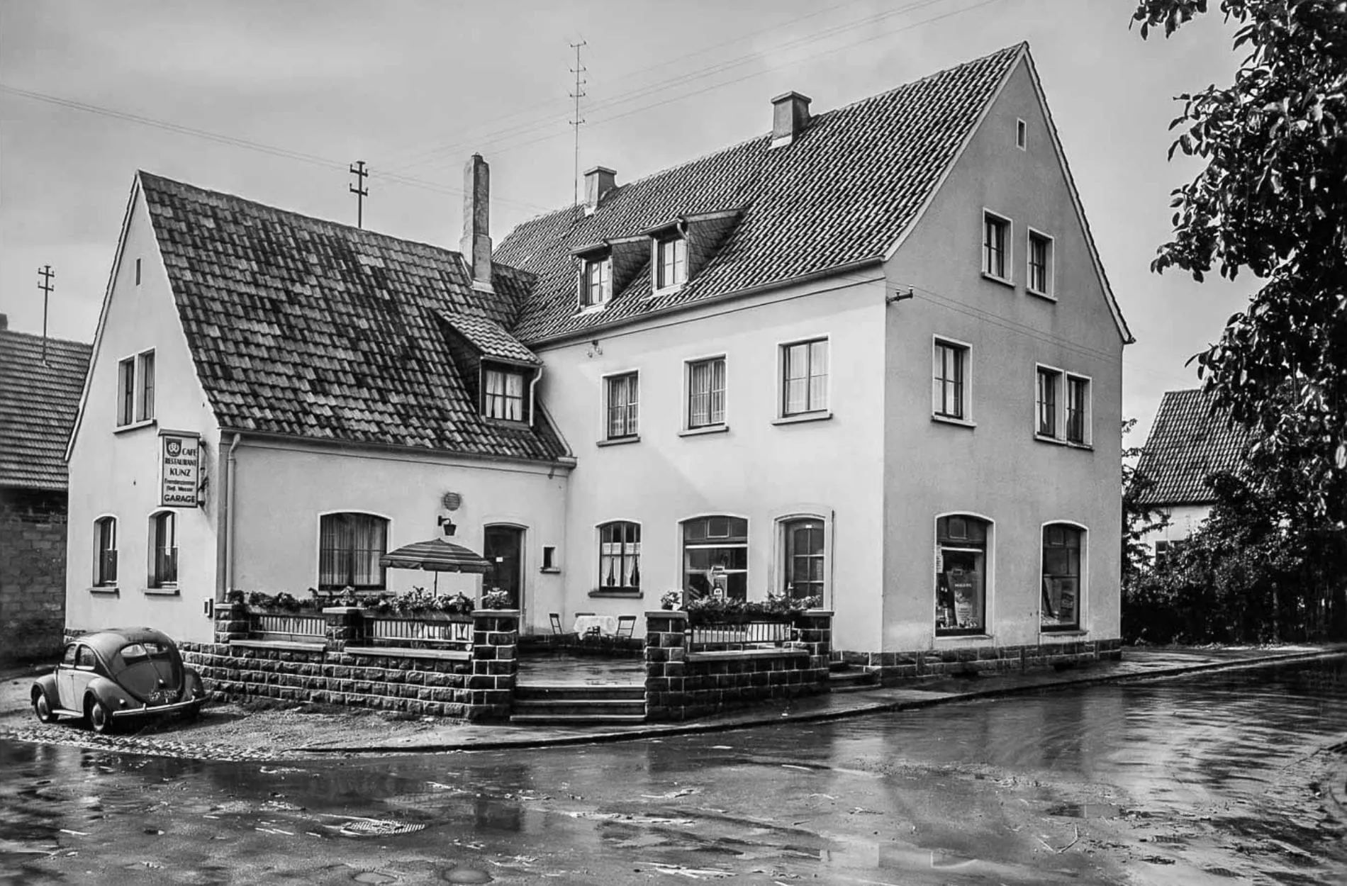 Der Ursprung: Die historische Aufnahme aus den Fünfzigerjahren zeigt das Café Restaurant Kunz in Pirmasens.