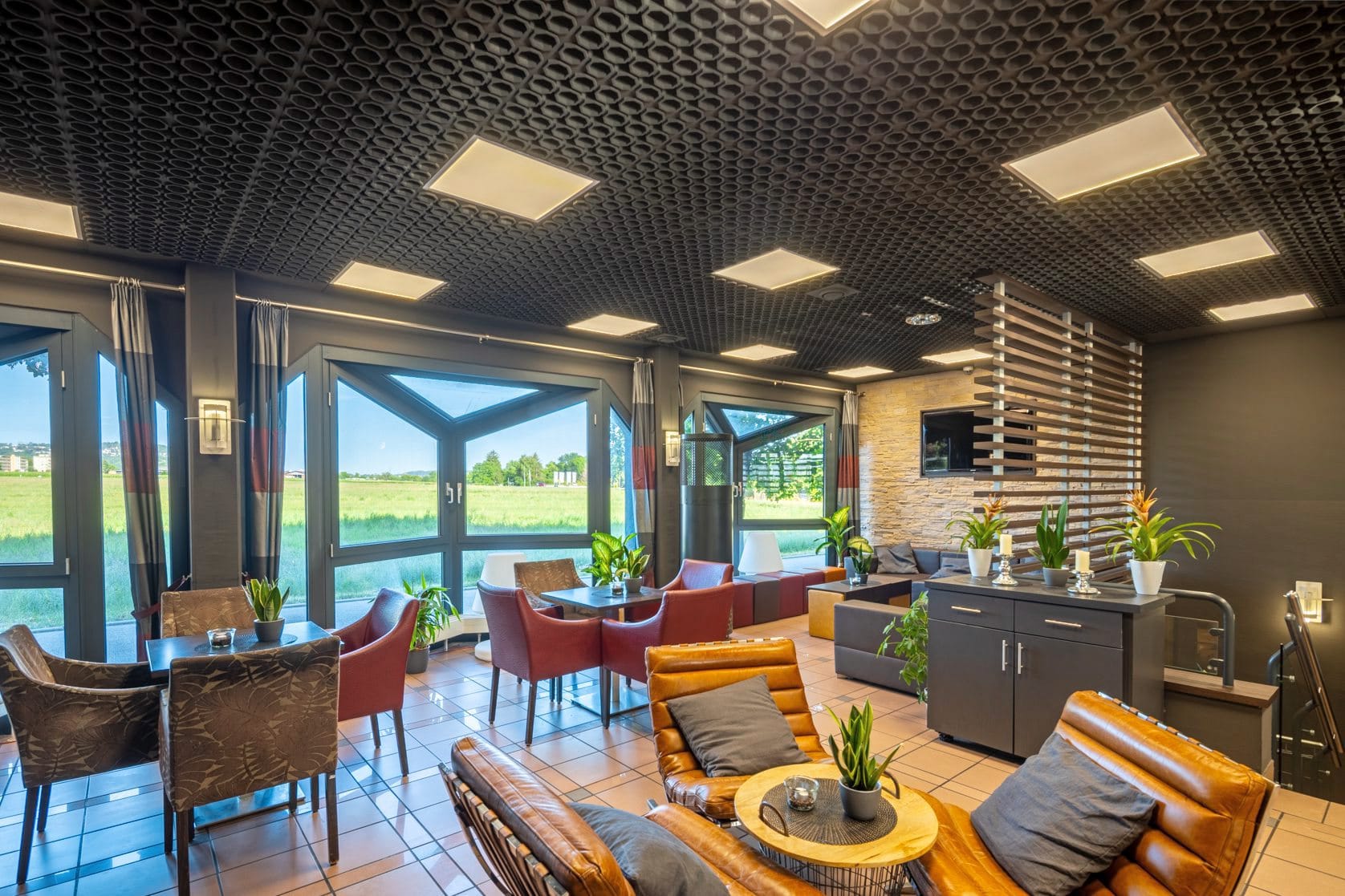 Das Loftstyle Hotel Gerlingen positioniert sich als Business- und Tagungshotel mit urbanem Charakter.