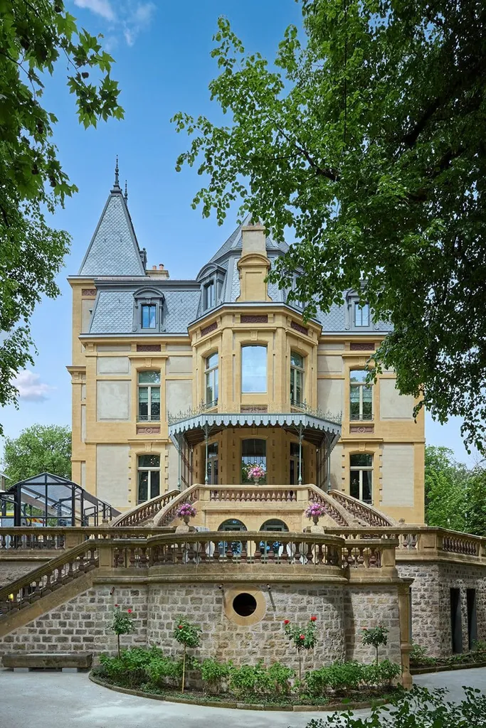 Ehemals Villa Baldauff heute Villa Pétrusse. Das Haus entstand Ende des 19. Jahrhunderts.