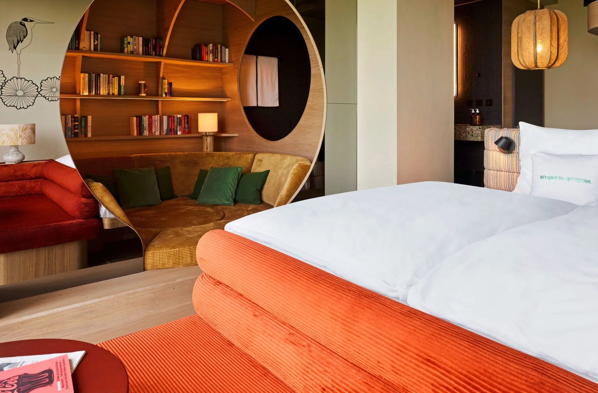 Neuer Look: Das Studio Studio Aisslinger gestaltete die Zimmer der Kategorie Large und Medium im 25hours Hotels Bikini Berlin neu.