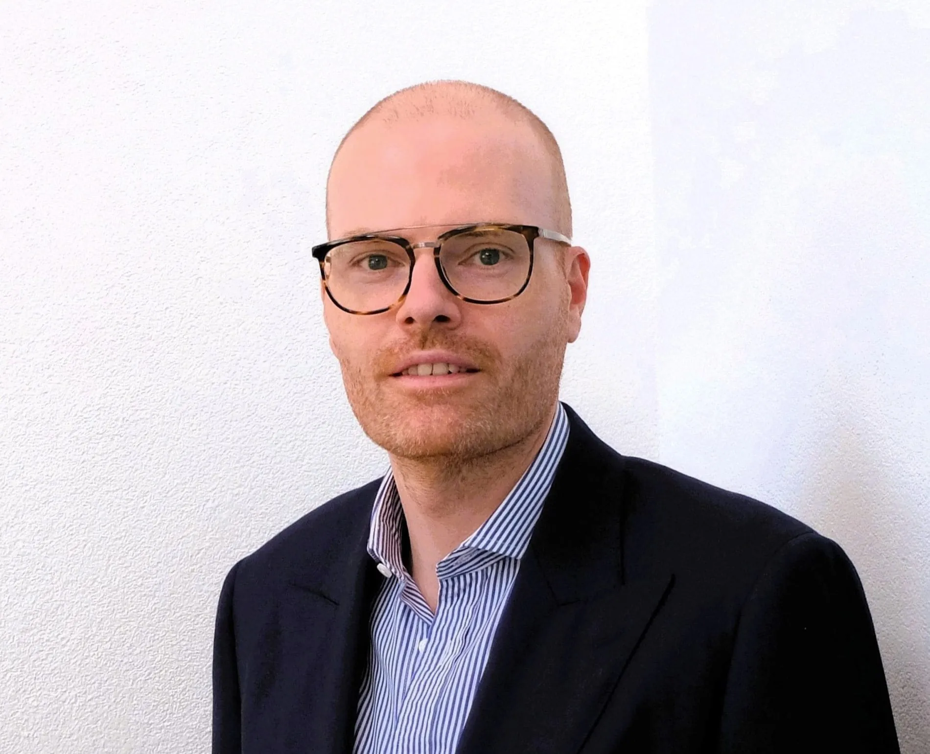 Manuel-J. Schlapp ist CDO und Prokurist bei Fibona.