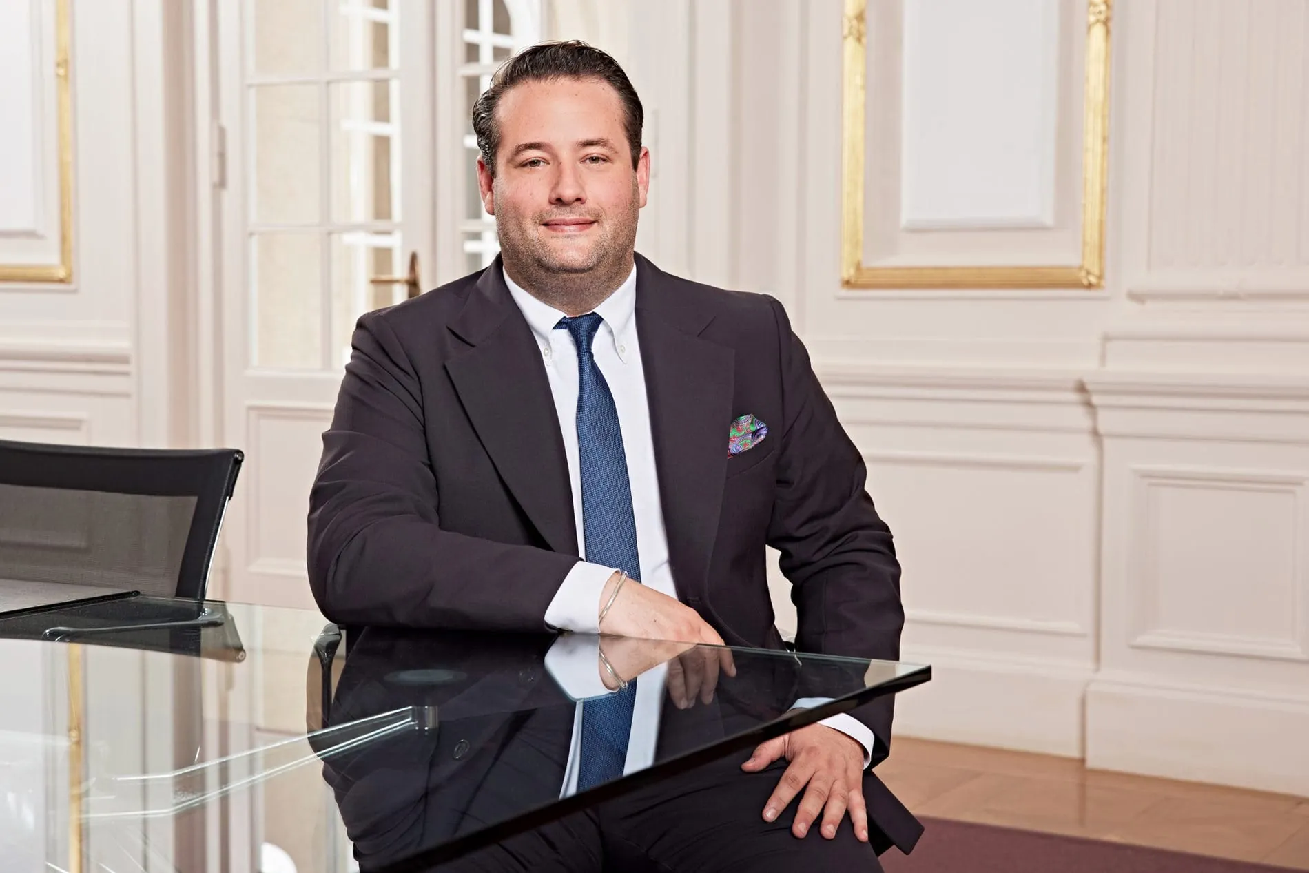 Sven J. Köllmann, CEO von Fibona, verantwortet sämtliche Geschäftsbereiche - mit Fokus auf die Bereiche Immobilien, Projektentwicklung und Investment.