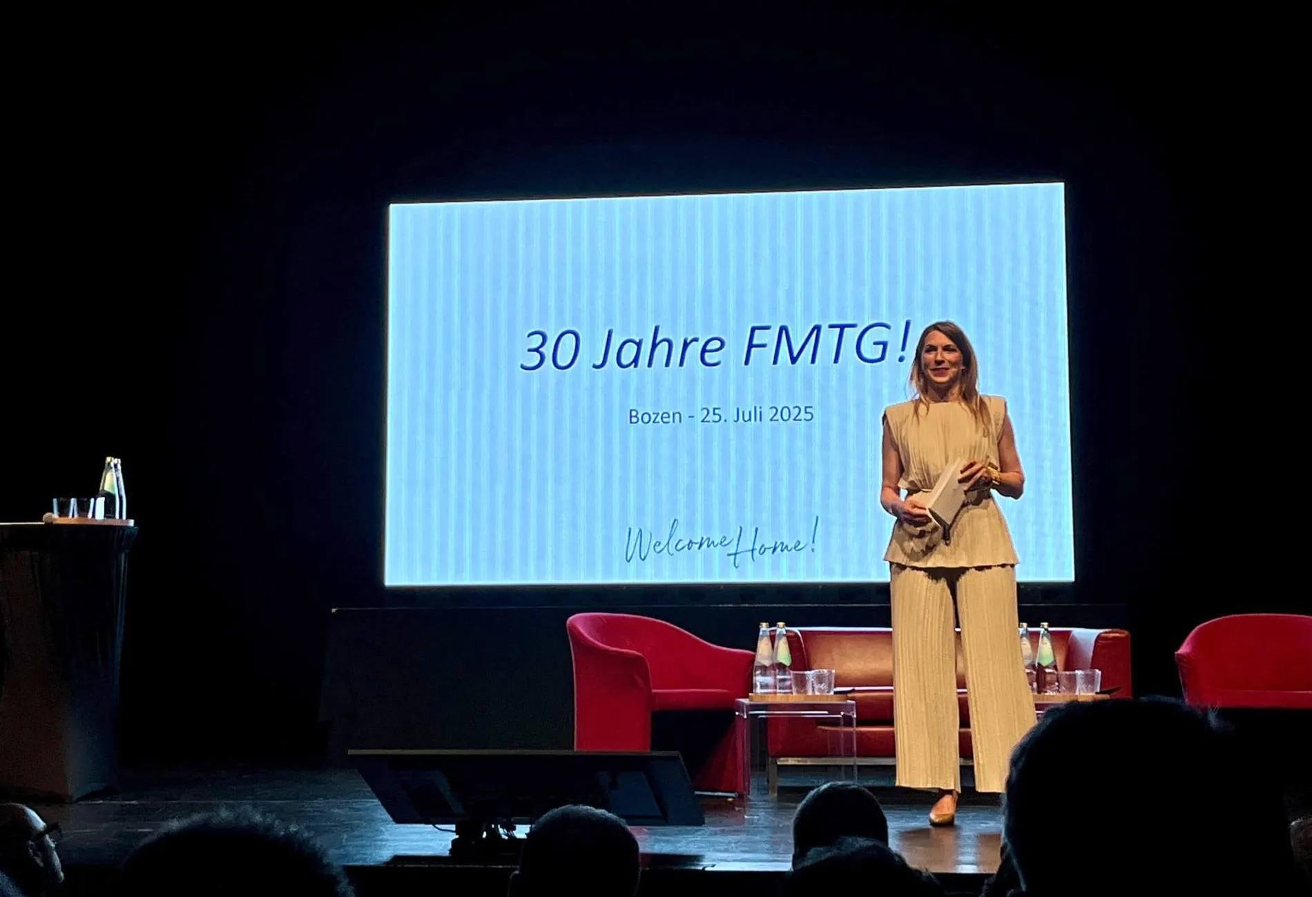 Im Haus der Kultur „Walther von der Vogelweide“ in Bozen fand der Empfang der Gäste statt.