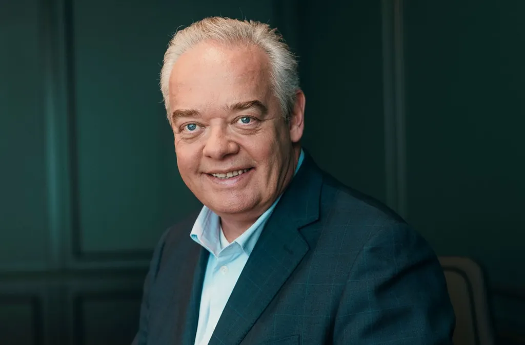 Nach über acht Jahren in zentraler Führungsverantwortung plant Jörg T. Böckeler eine berufliche wie persönliche Neuorientierung.