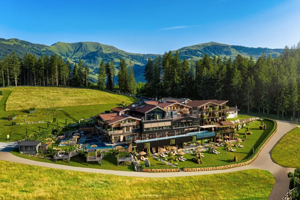 Die Arbeiten am Hotel sollen Ende August abgeschlossen sein.