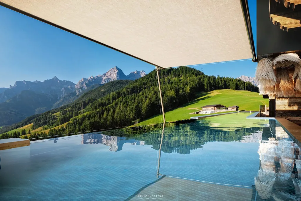 Herzstück des großen Umbaus ist der neue, 42 Meter lange Infinity-Pool.