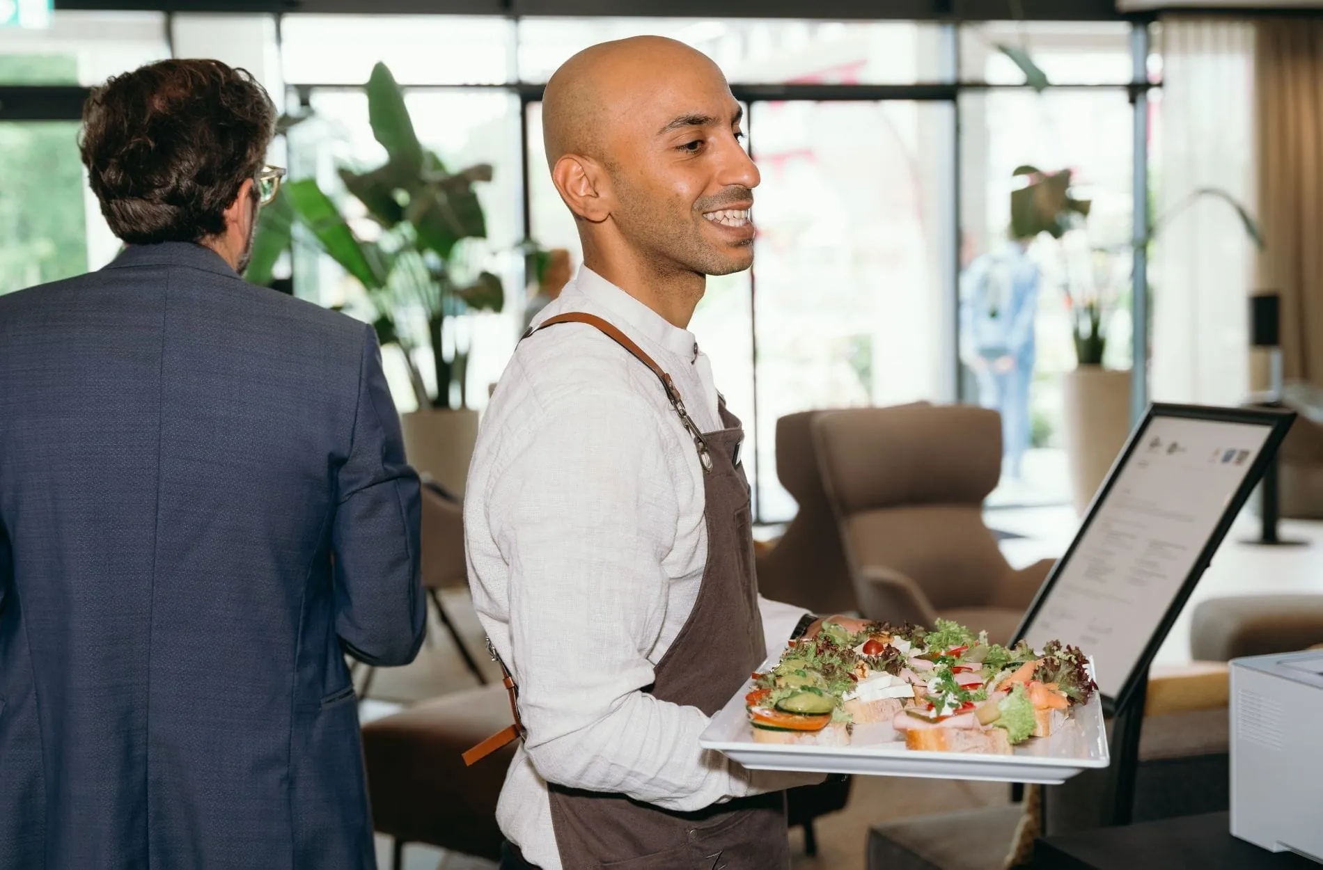 Empfang und Get-together in der Lobby des Nouri Hotels in Bad Krozingen.