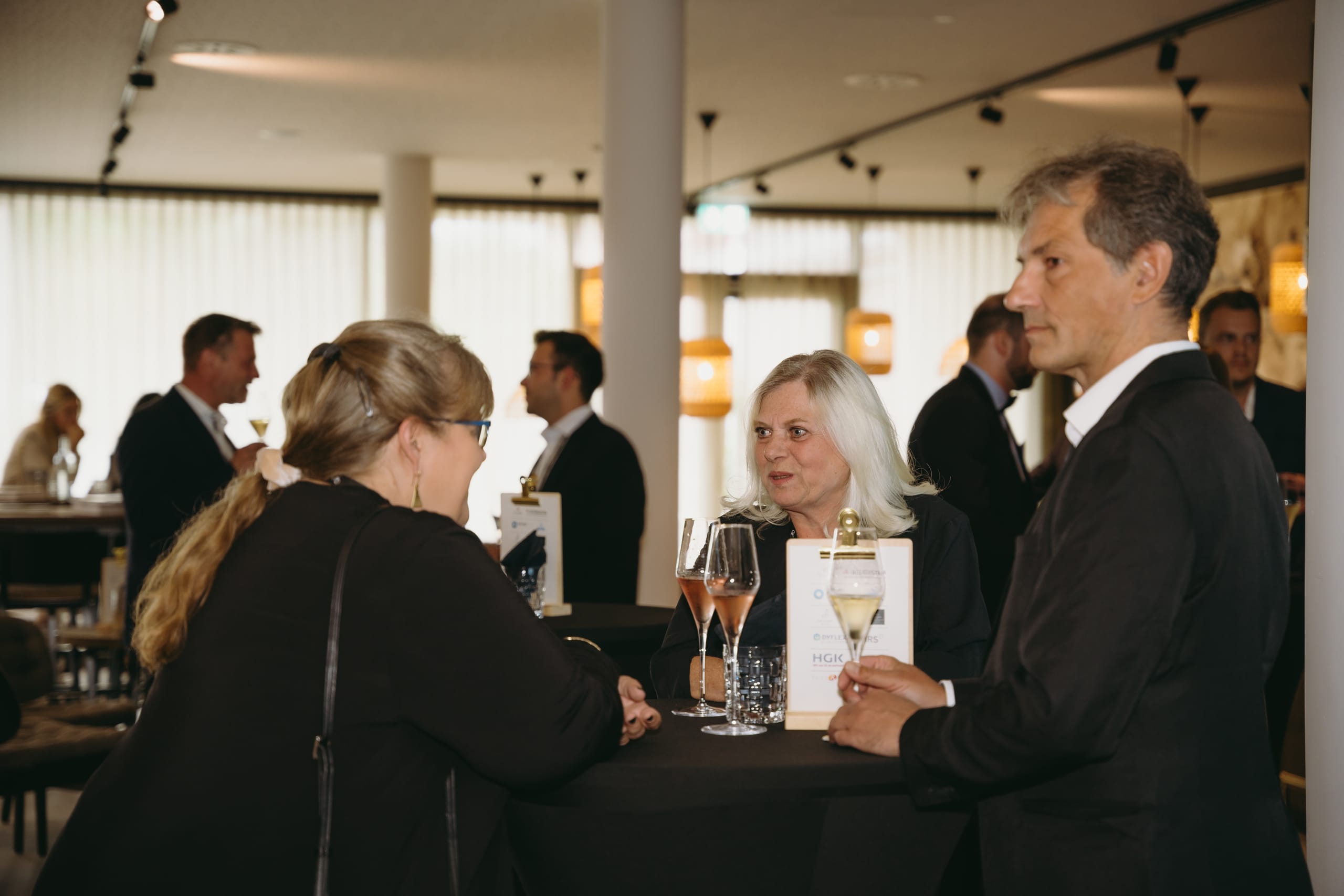 Feierlicher Empfang beim Grand Prix der Tagungshotellerie 2025 in der Lobby des Nouri Hotels in Bad Krozingen.