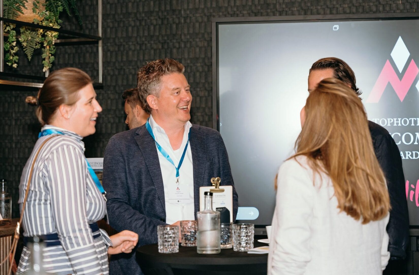 Empfang und Get-together in der Lobby des Nouri Hotels in Bad Krozingen.