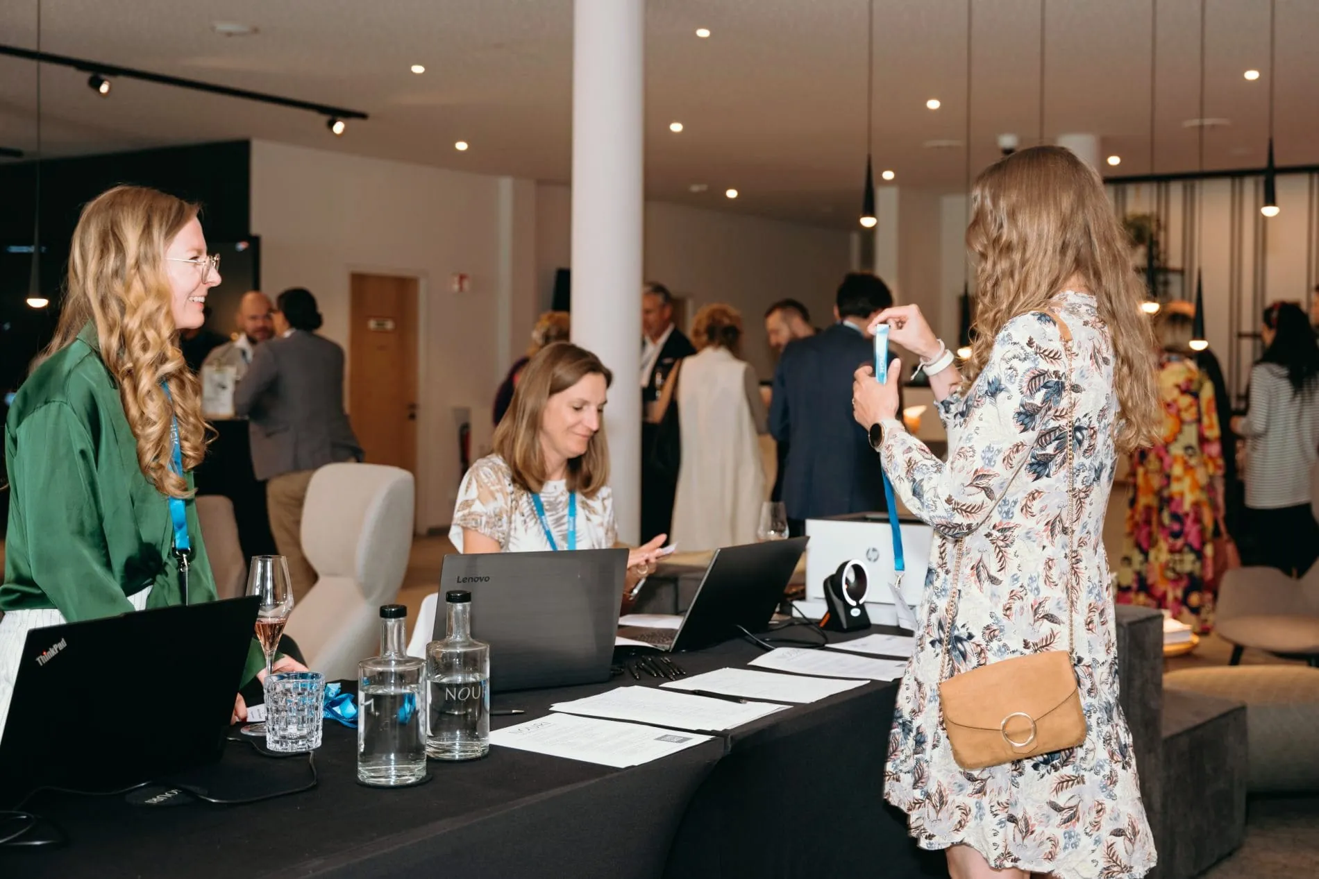 Empfang und Get-together in der Lobby des Nouri Hotels in Bad Krozingen.