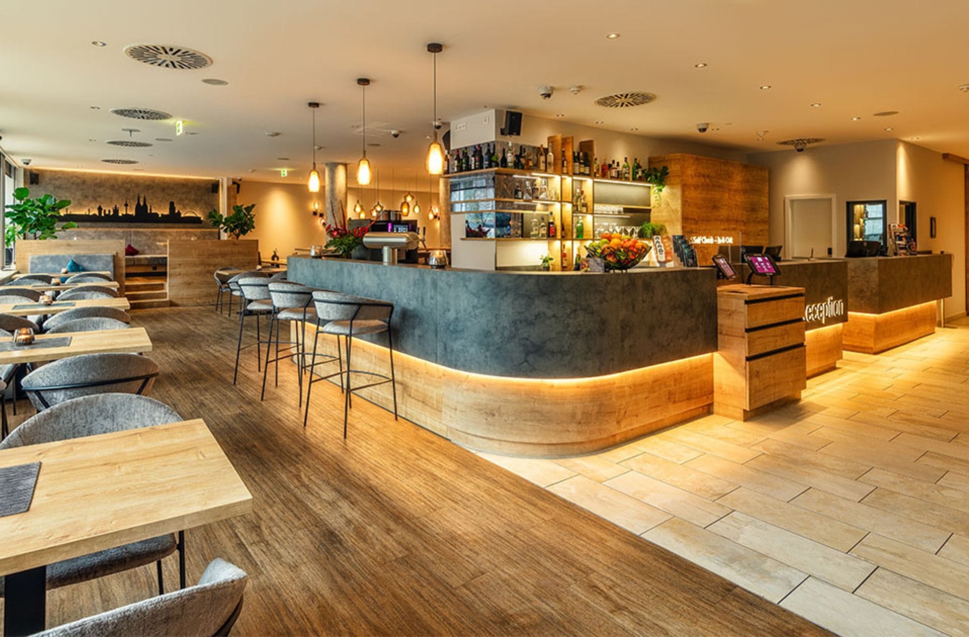 Zum Portfolio der Kölner City Class Hotels zählen drei Hotels.