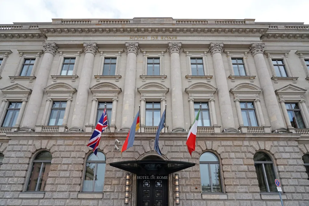 Fast 20 Jahre lang hat Rocco Forte das Hotel de Rome betrieben. Zum November wechselt der Betreiber.