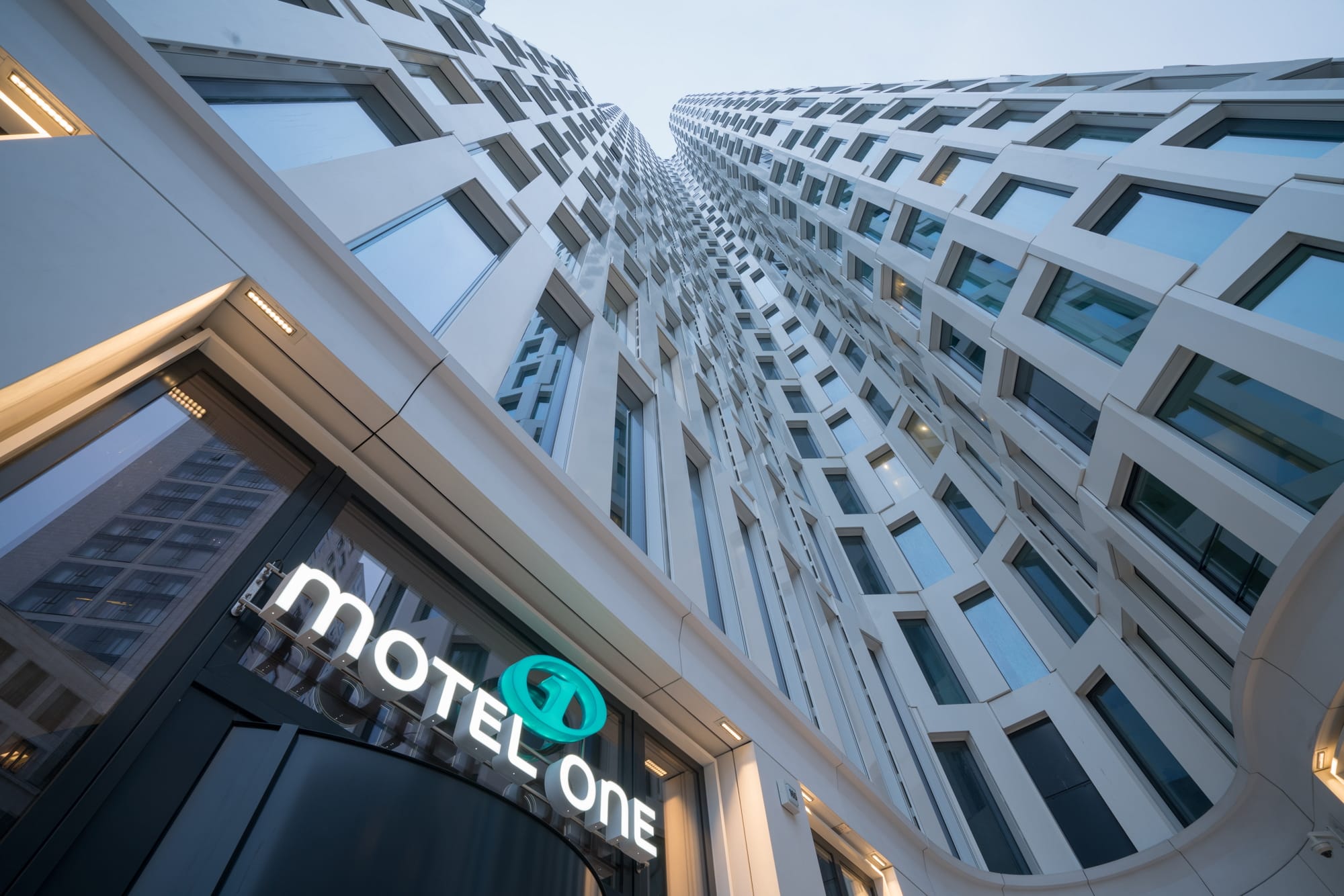 Motel One überschreitet Milliardenmarke