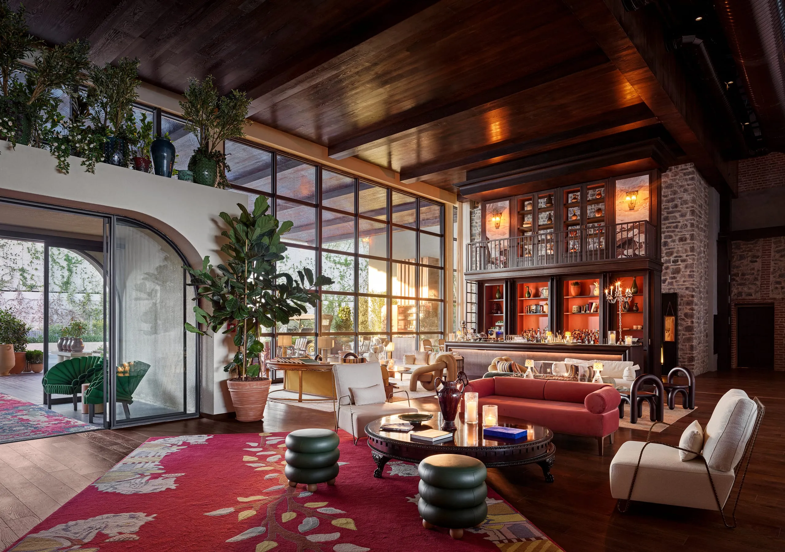 Heritage Villa: Ehemaliger 600 Jahre alter Hammam, umgebaut zur privaten Villa mit klarer Architektur, ruhiger Lage und zeitlosem Charakter.