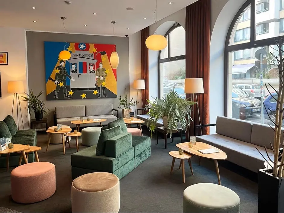 Lobby im Garner Berlin am Checkpoint Charlie.