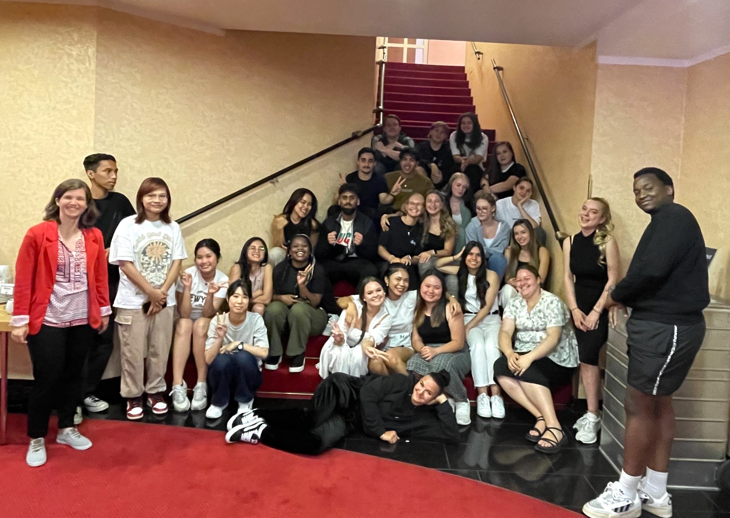 Im Living Hotels Azubi Hotel lernen junge Talente von Grund auf, wie Hotellerie funktioniert – praxisnah und teamorientiert.