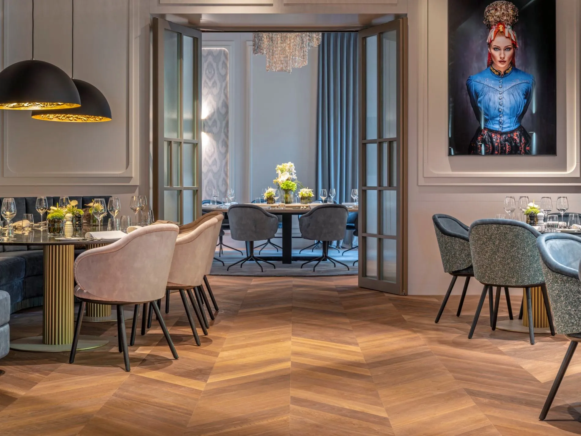 Nach mehrjähriger Renovierung hat Steigenberger sein Gründungshotel, den Europäischen Hof in Baden-Baden, feierlich wiedereröffnet.