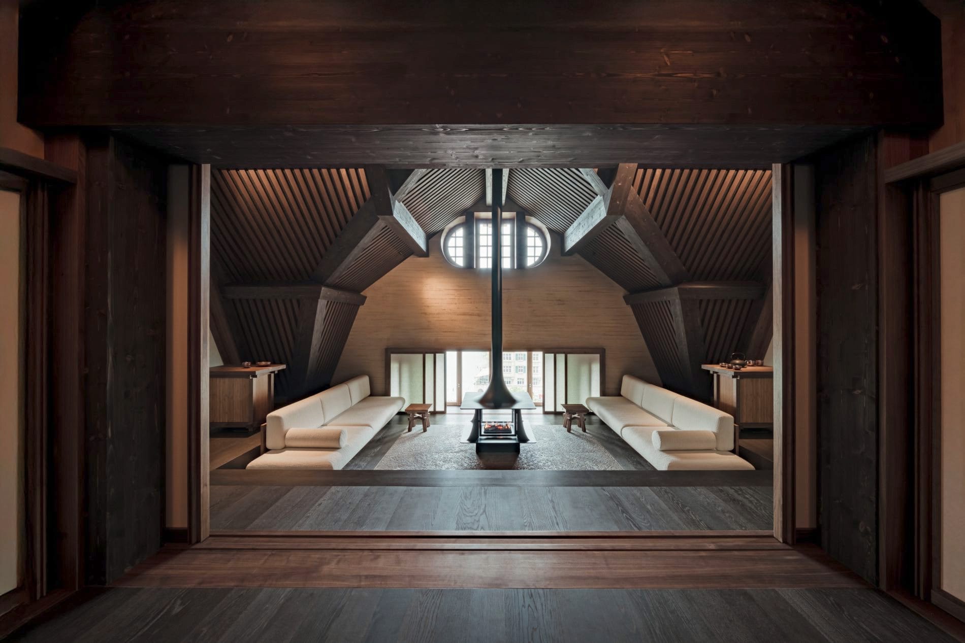Im Dachgeschoss befindet sich der neue Wellnessbereich „Seijaku“ im Japan-Style.