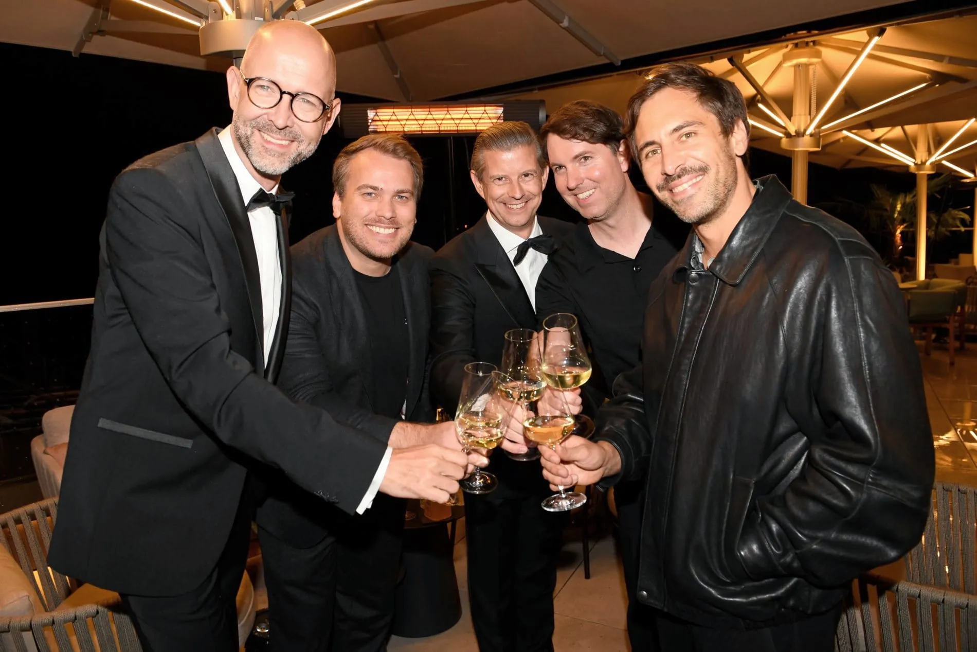 Der Europäische Hof in Baden-Baden ist zurück – als neues Aushängeschild der Steigenberger-Gruppe. Beim Grand-Opening feierten Promis, Branchen-Profis und zahlreiche Medienvertreter.