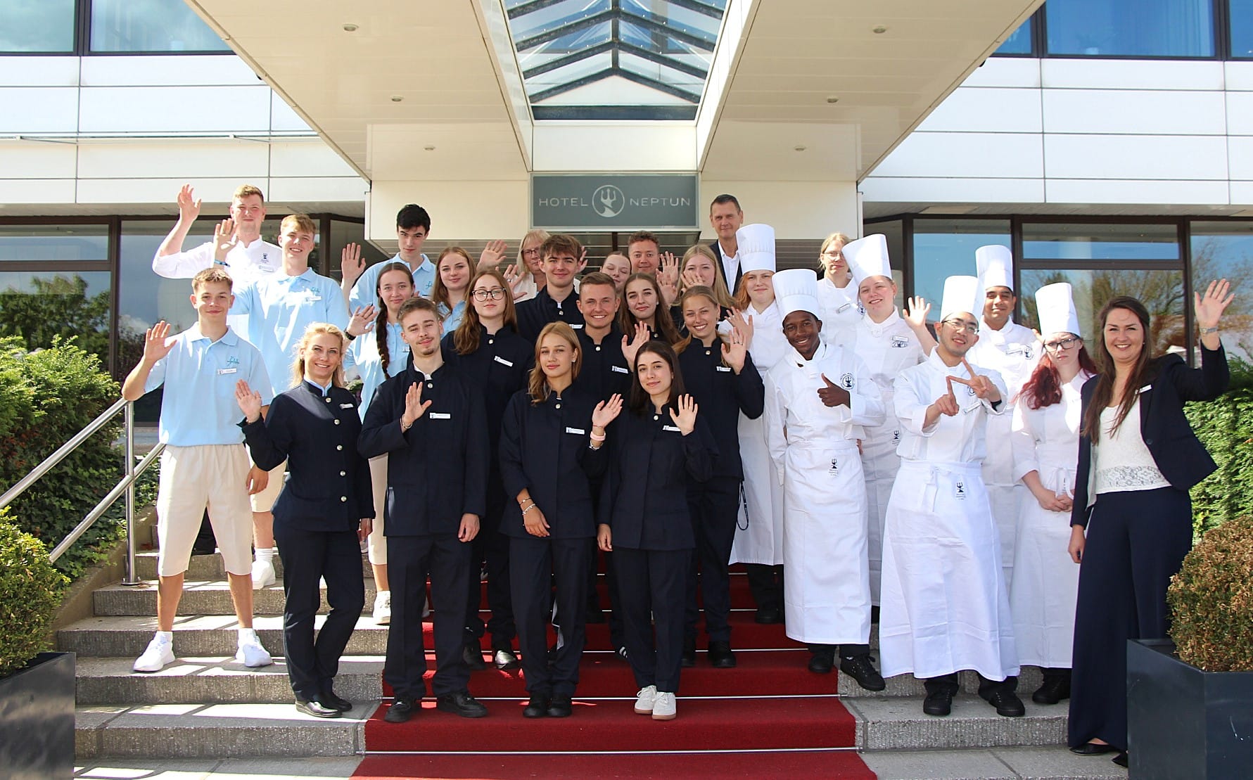 Zwischen Strand und Service: Im Hotel Neptun Warnemünde lernen die Azubis alles für die Hotellerie.