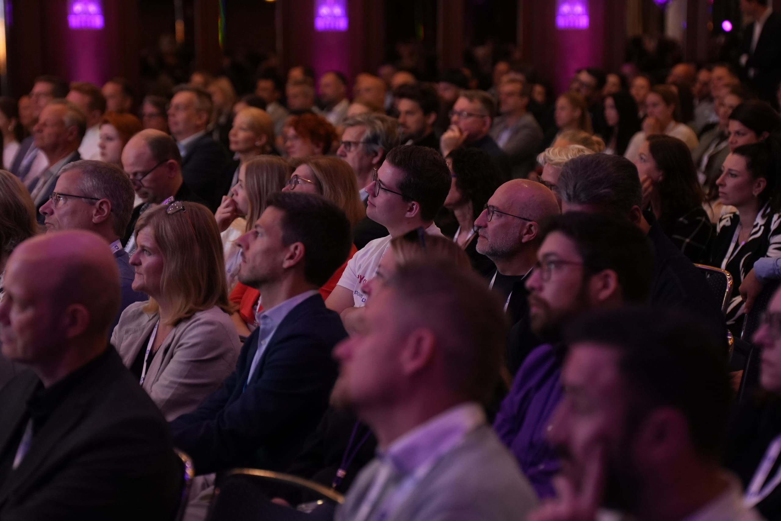 HSMA Day 2025: Rund 350 Teilnehmerinnen und Teilnehmer erlebten inspirierende Keynotes, praxisnahe Deep Dives und Workshops.