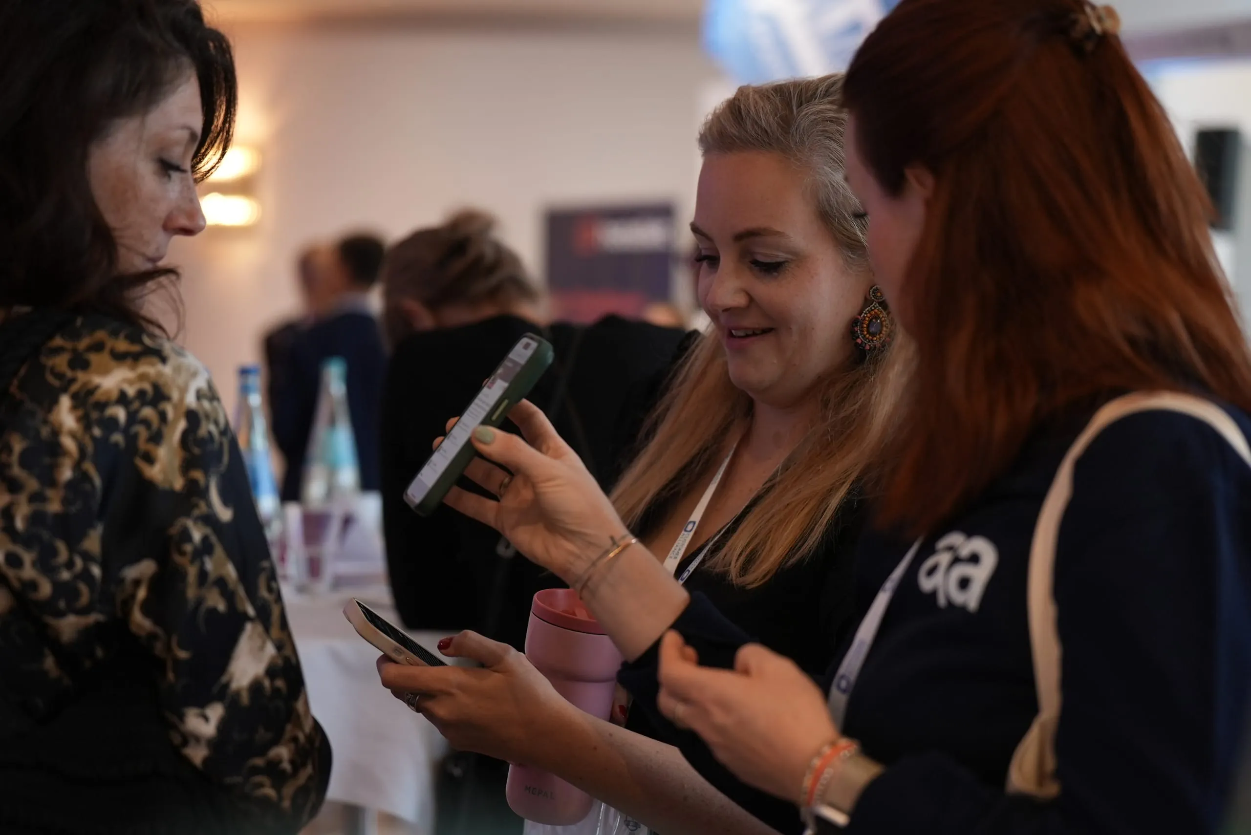 HSMA Day 2025: Zwischen den Vorträgen konnten die Teilnehmenden die Zeit zum networken nutzen.