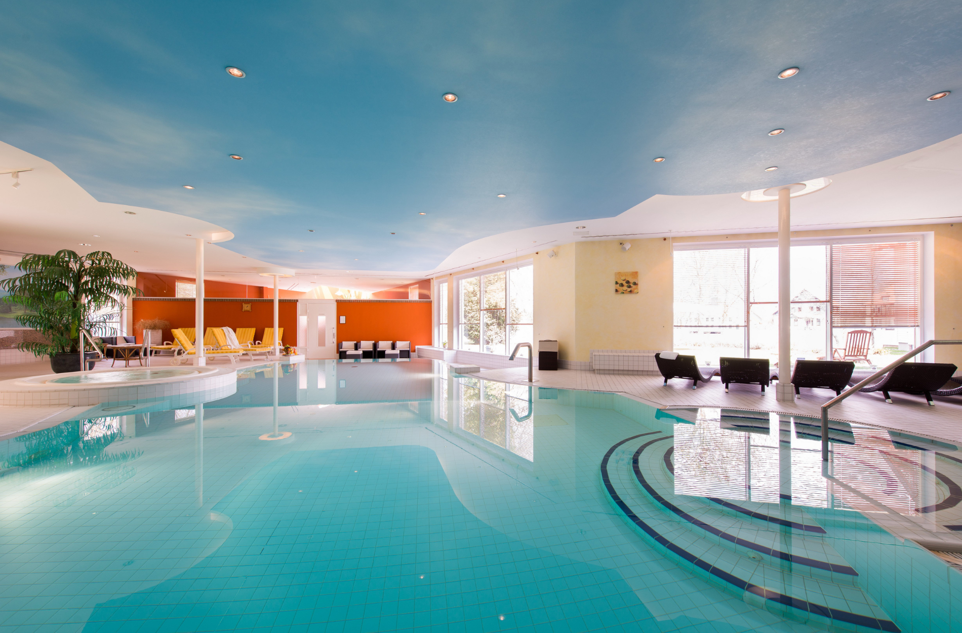 Landhaus "Zu den Rothen Forellen" modernisiert Schwimmbadtechnik