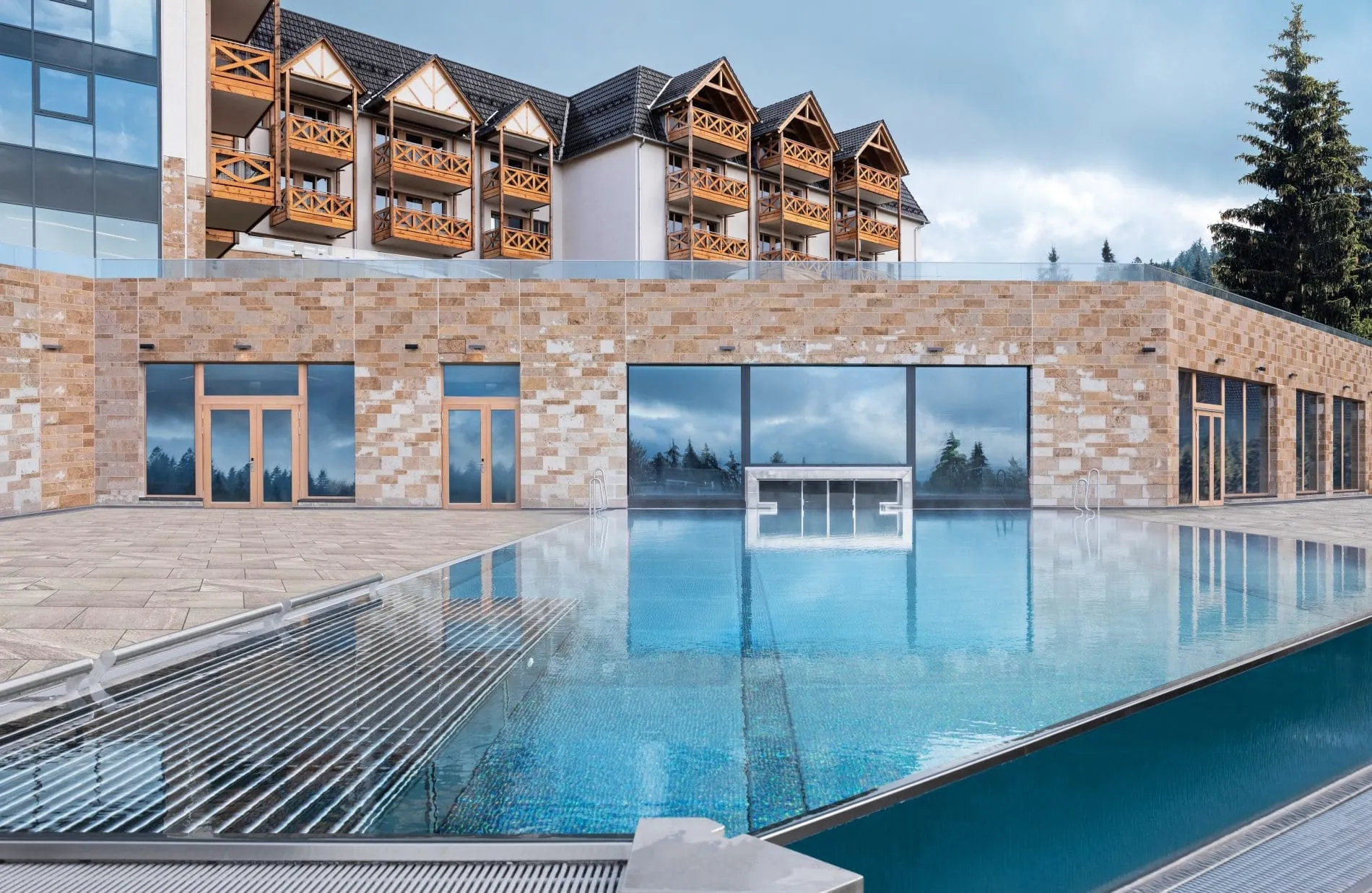 Familux Resorts stärkt Wachstum mit fünf Millionen Euro