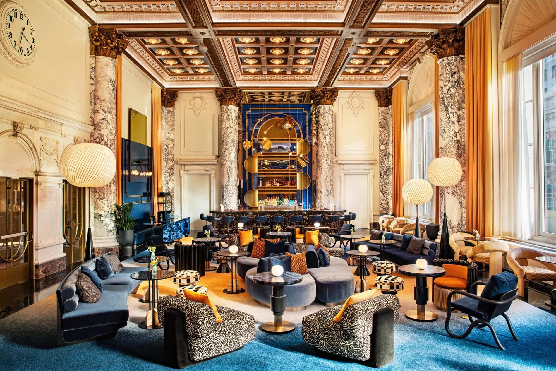 Der ehemalige Ballsall des W New York – Union Square spiegelt heute als Living Room den kulturellen Puls der Stadt wider.