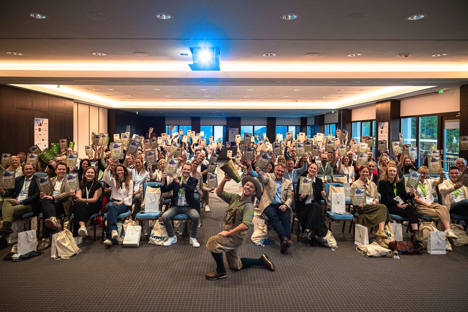 Impressionen vom SpaCamp 2025: Jodelkurs mit Thomas Reitsamer alias Toni.