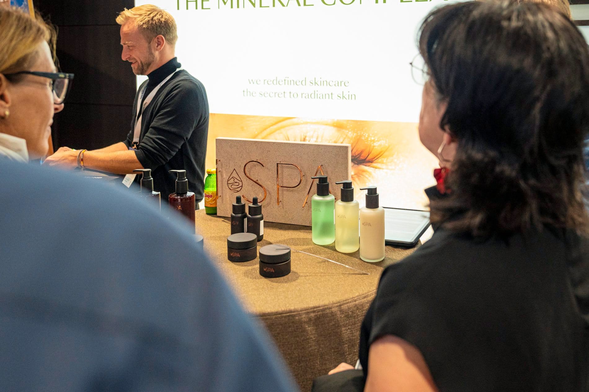 Impressionen vom SpaCamp 2025: 190 Spa- und Wellness-Experten trafen sich drei Tage lang im Interalpen-Hotel Tyrol. Im Mittelpunkt standen Inspiration und Networking.