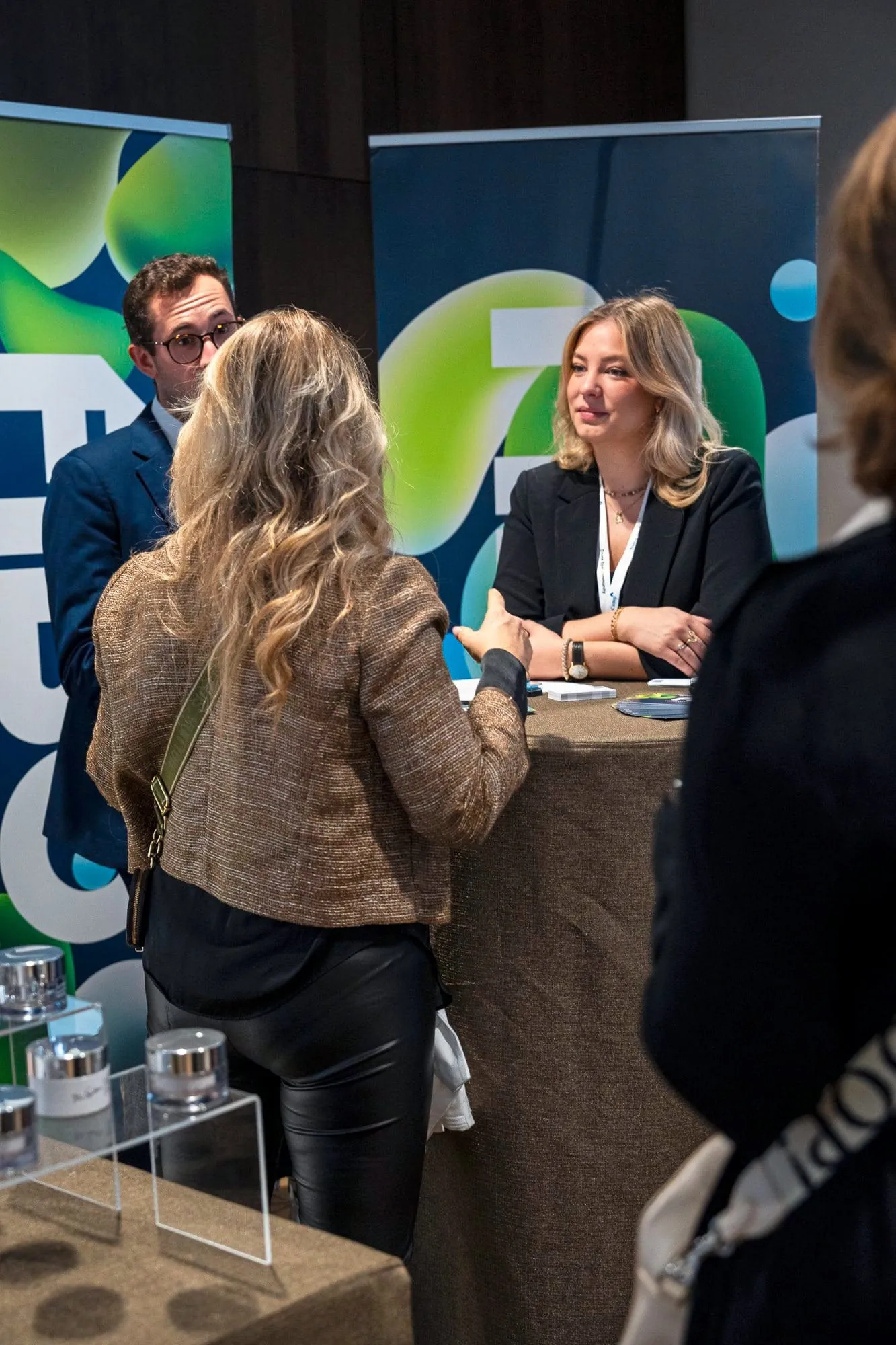 Impressionen vom SpaCamp 2025: 190 Spa- und Wellness-Experten trafen sich drei Tage lang im Interalpen-Hotel Tyrol. Im Mittelpunkt standen Inspiration und Networking.
